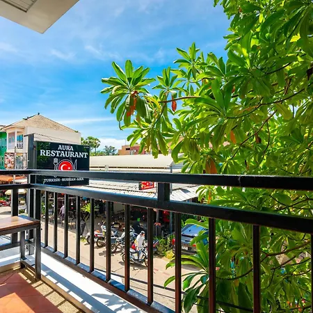 Kata Station Boutique Hotel Exterior photo